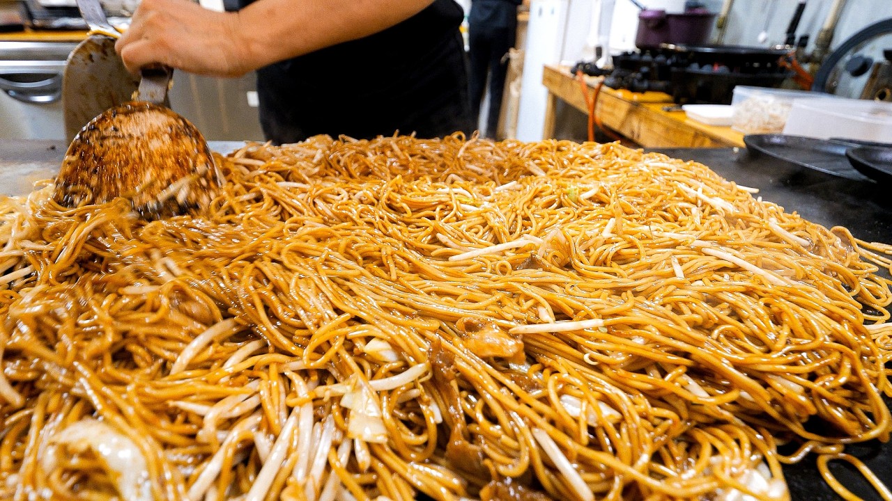 It's a lot lol 9 lbs of Yakisoba Noodles. Japanese fast teppan