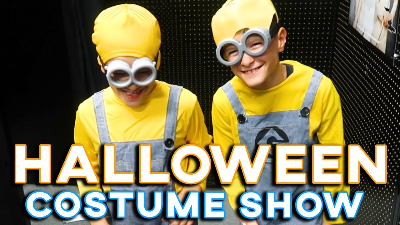 HALLOWEEN COSTUME SHOW | TRICK OR TREAT | TRYING ON HALLOWEEN COSTUMES ...