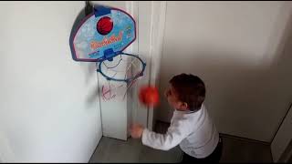 Burak reis Basketbol oynuyor 🏀