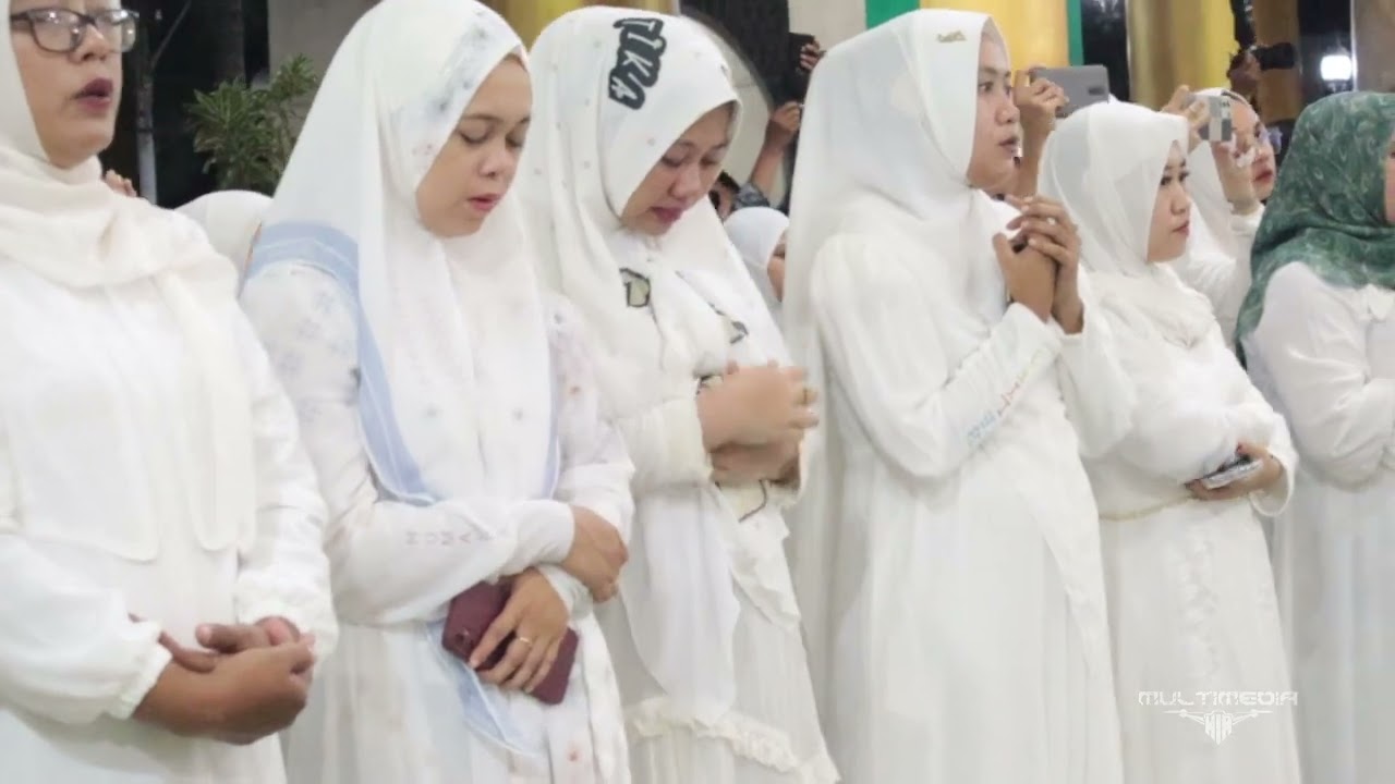 MUNAQOSAH KUBRO PROGRAM UNGGULAN TAHFIDZUL QUR'AN KELAS 1 & 2  TAHUN 2024 - MI AT TAQWA BONDOWOSO