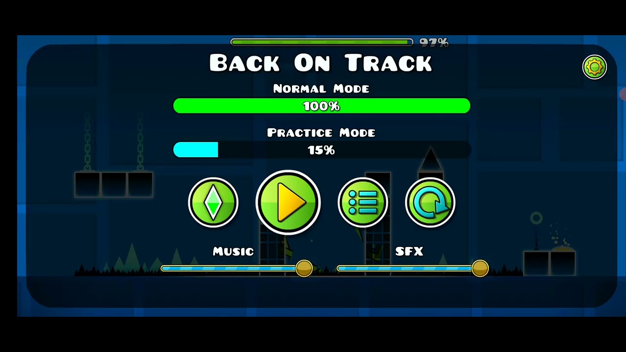 Jugando geometry dash 😀