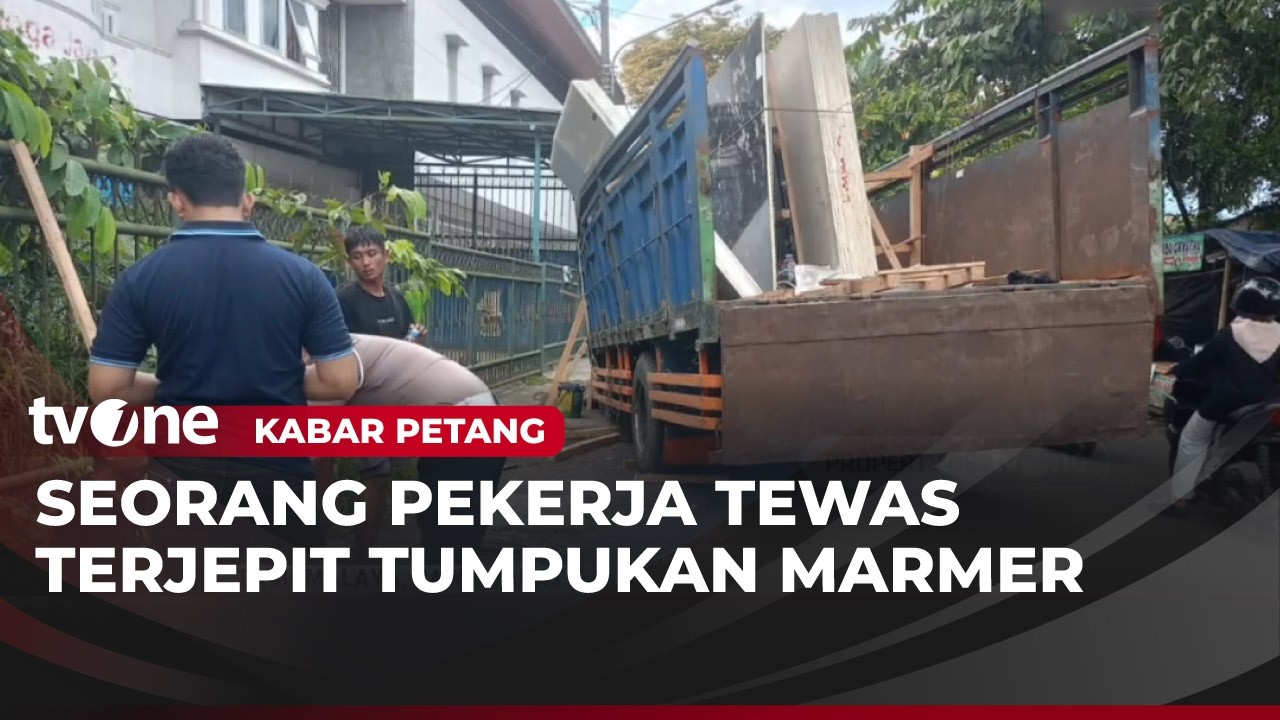 Tragis! Pekerja Tewas Terjepit Marmer, Evakuasi Berlangsung Dramatis | Kabar Petang