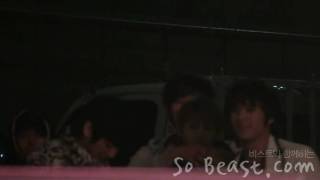100414 Manager helping B2ST's members to stretch