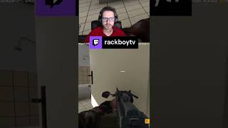Dans La Salle De Bain, Il Sest Fait Douché Rackboytv Sur