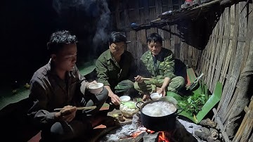 #755. Vào rừng trong ngày mưa nồm ẩm ướt, phiêu lưu trong rừng