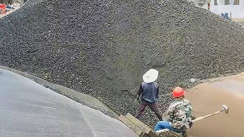 Barge Unloading 4510 Tons of Small Cobblestone - Part 1 - Relaxing Video - Vlog of Work on the Barge