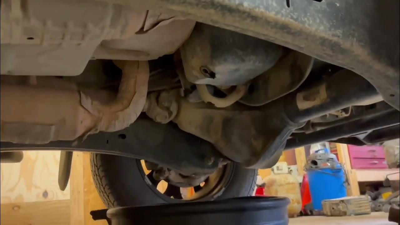 2011 ford f250 6.2L oil change - YouTube