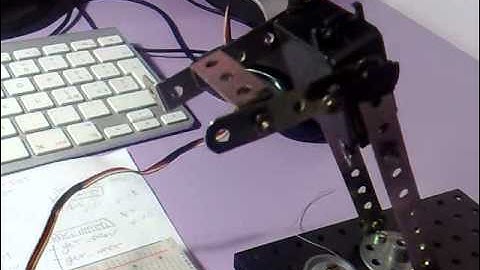 Braccio Meccanico con Arduino