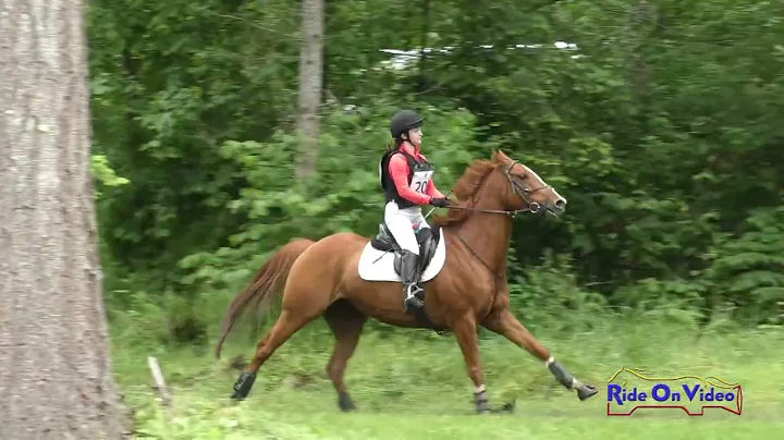 209XC Ruby Humphrey on Cruiser Novice Rider Cross ...