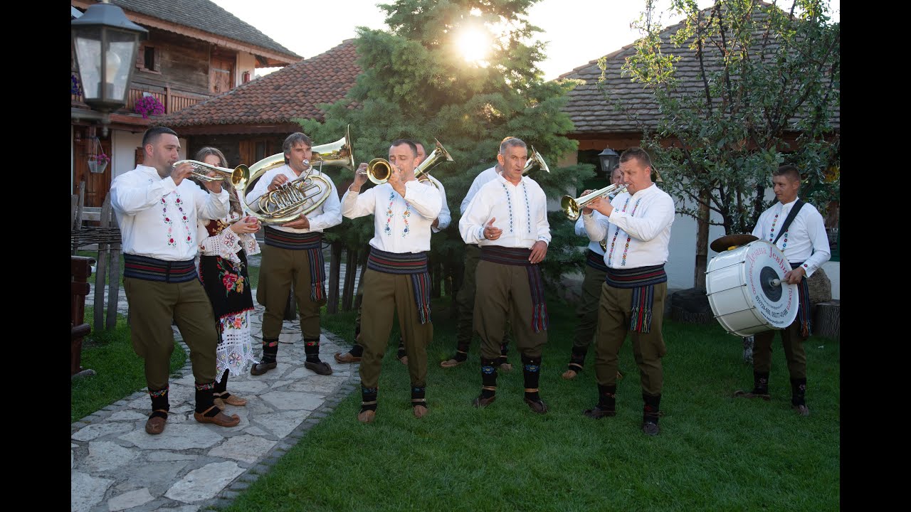 Trubački orkestar Dejana Jevdjića- Sećas li se mala (OFFICIAL VIDEO 2021)