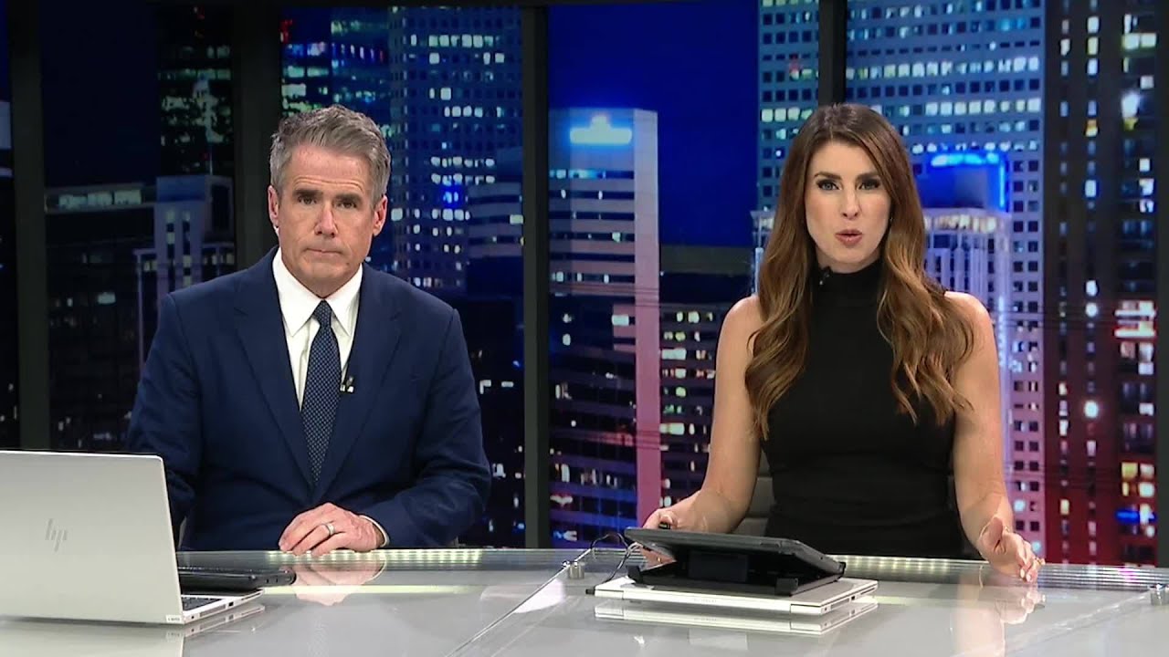 Aurora police searching for suspect who shot man through front door after knocking on it