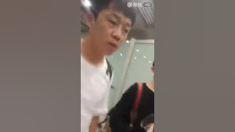 [ Fancam]:: Dịch Dương Thiên Tỉ: Sân bay Part 2:: Đài Loan to Bắc Kinh 22.07.17