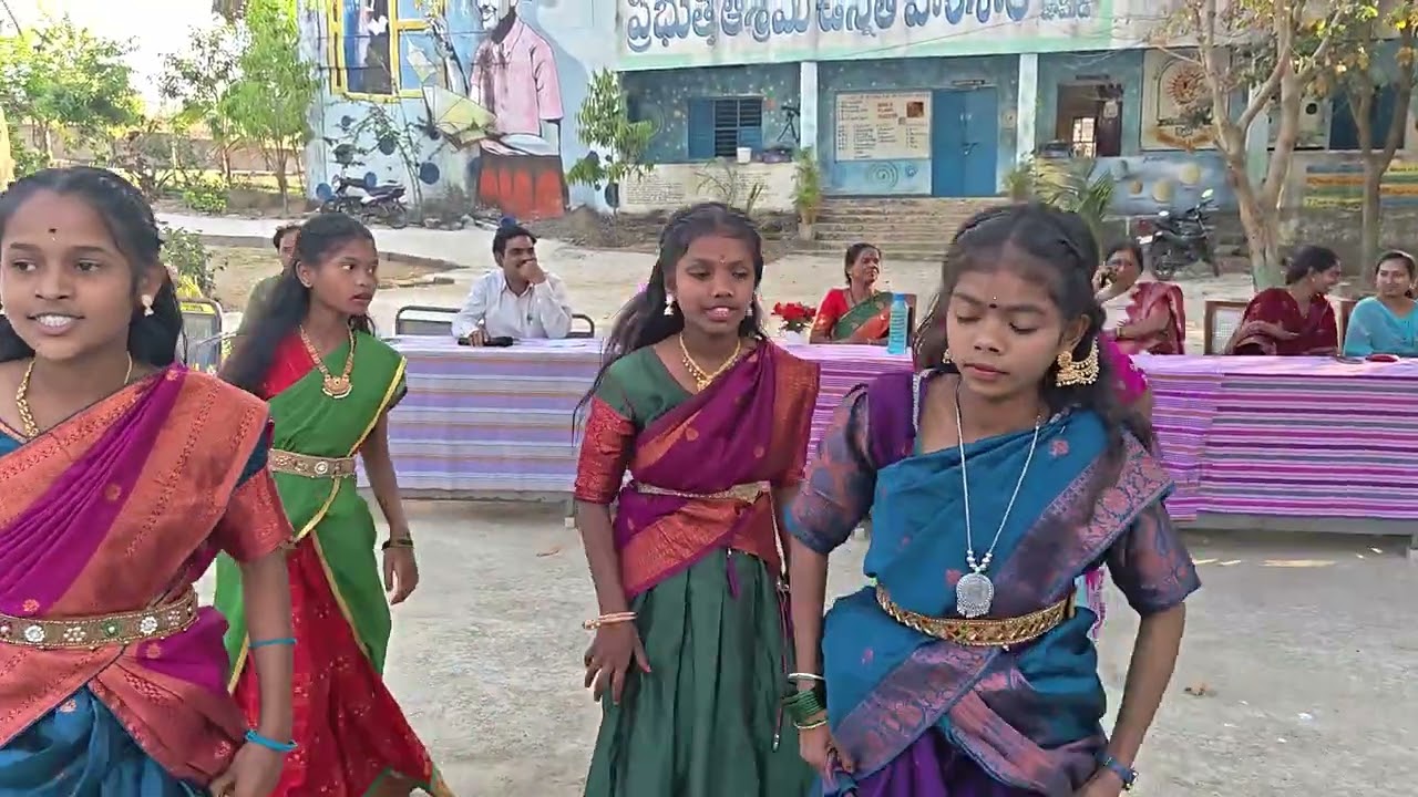 10వ. తరగతి వీడ్కోలు సభలో కల్చరల్ ప్రోగ్రామ్ ahs girls jamda 2026