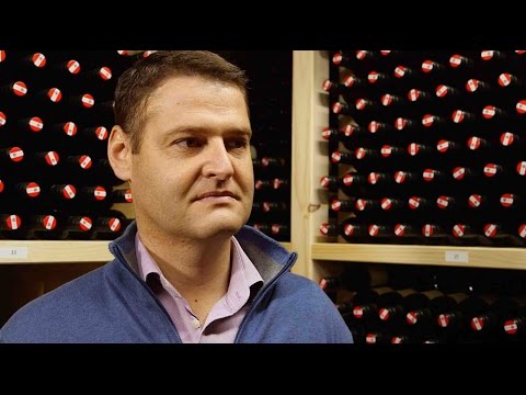 Video: Einen Korken Hineinstecken? Die Vor- Und Nachteile Verschiedener Weinverschlüsse