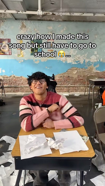 Stephanie is my teacher 🙄#fyp #stevelacy #beabadoobee #newmusic #music #artist #trending