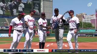 Miggy receives his retirement gift from the Guardians and tries to square up with Jose Ramirez 🤣