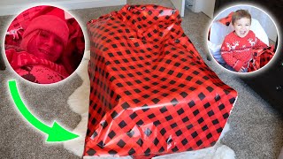 SURPRISE CHRISTMAS PRESENT PRANK!