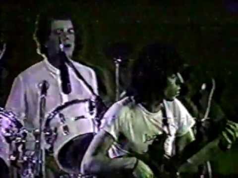 Nico Assumpção - Praia do Gonzaga 1982