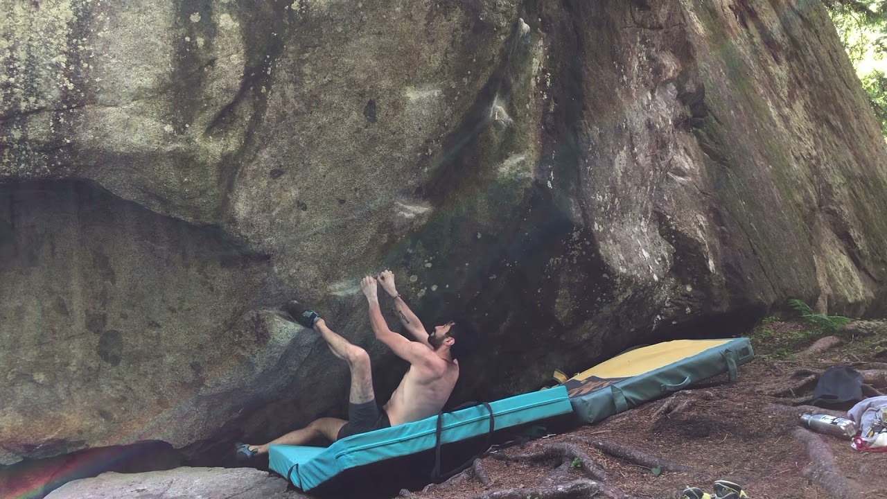 Val daone boulder - sector plana - linea NN 7a+