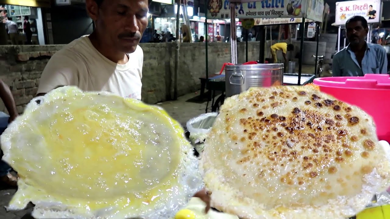 Bihari Man Preparing Double Anda Roll | Price 40 Rs/ | Patna Street Food | Indian Food Loves You