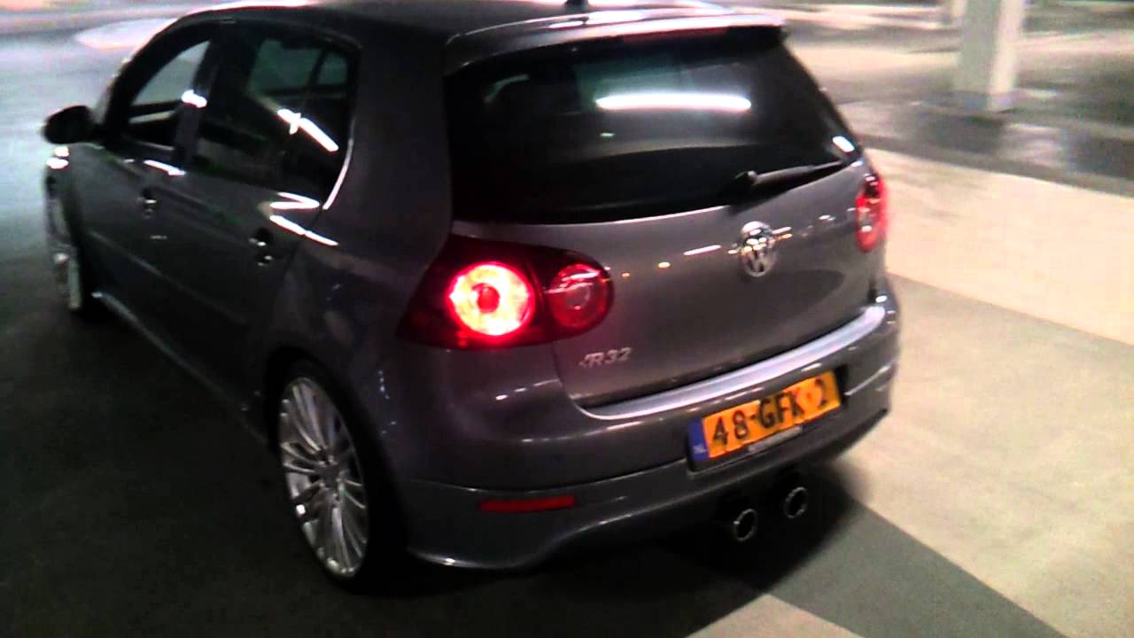 LOUD REVS VW Golf mkv R32 V6 exhaust sound HD - YouTube