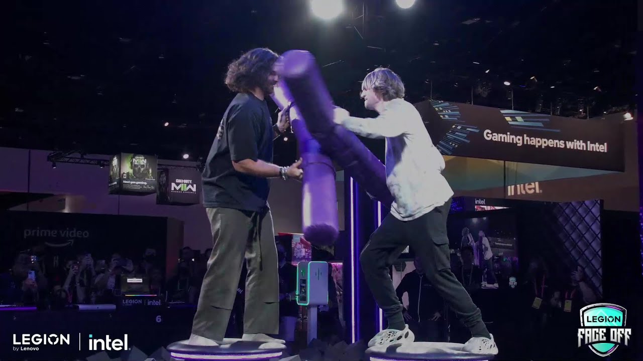 HasanAbi October 8, 2022 – Hasan vs XQC Battle at TwitchCon