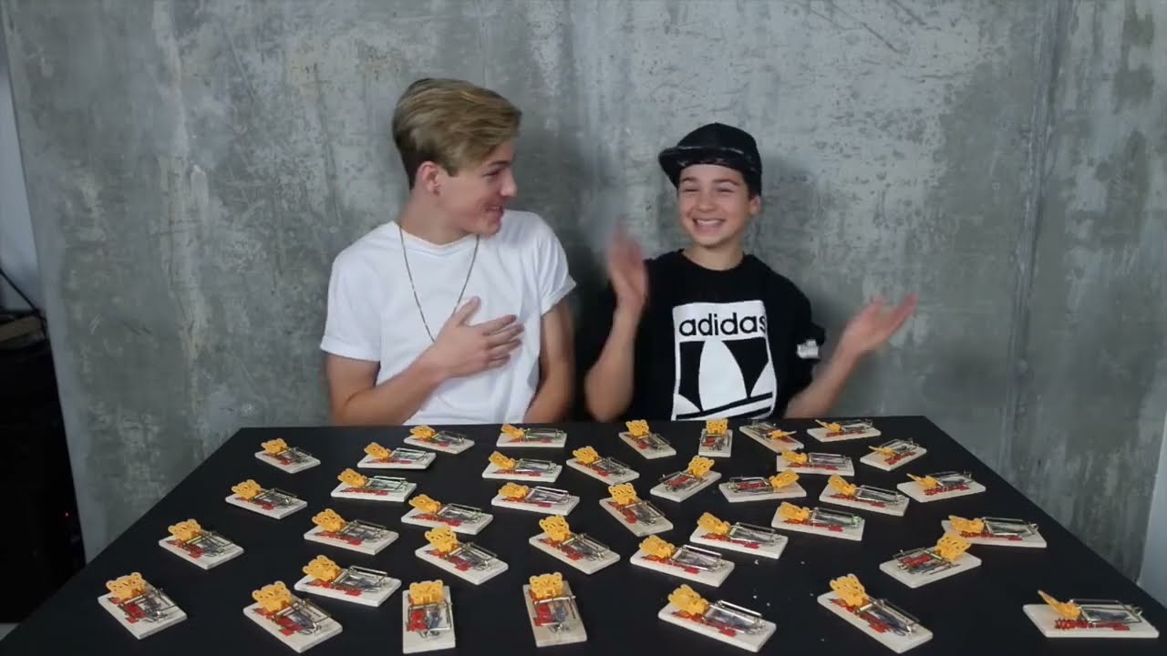 Joey Birlem & Tayler Holder (Jayler) - Rat Trap Challenge