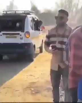 oye karan Aujlayee 😂 || karan Aujla fans || #youtubeshorts #Aujlasquad