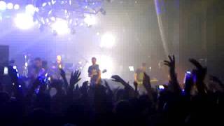 Example Live at Winter Gardens Margate - Shot yourself in the foot again