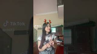 រាំជិតដល់គ្រីស្មាក់ហេីយ??? video funny subscribe