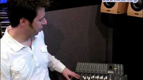 You can use the X-Desk in many ways：X-Desk 3 @ Rock oN Company