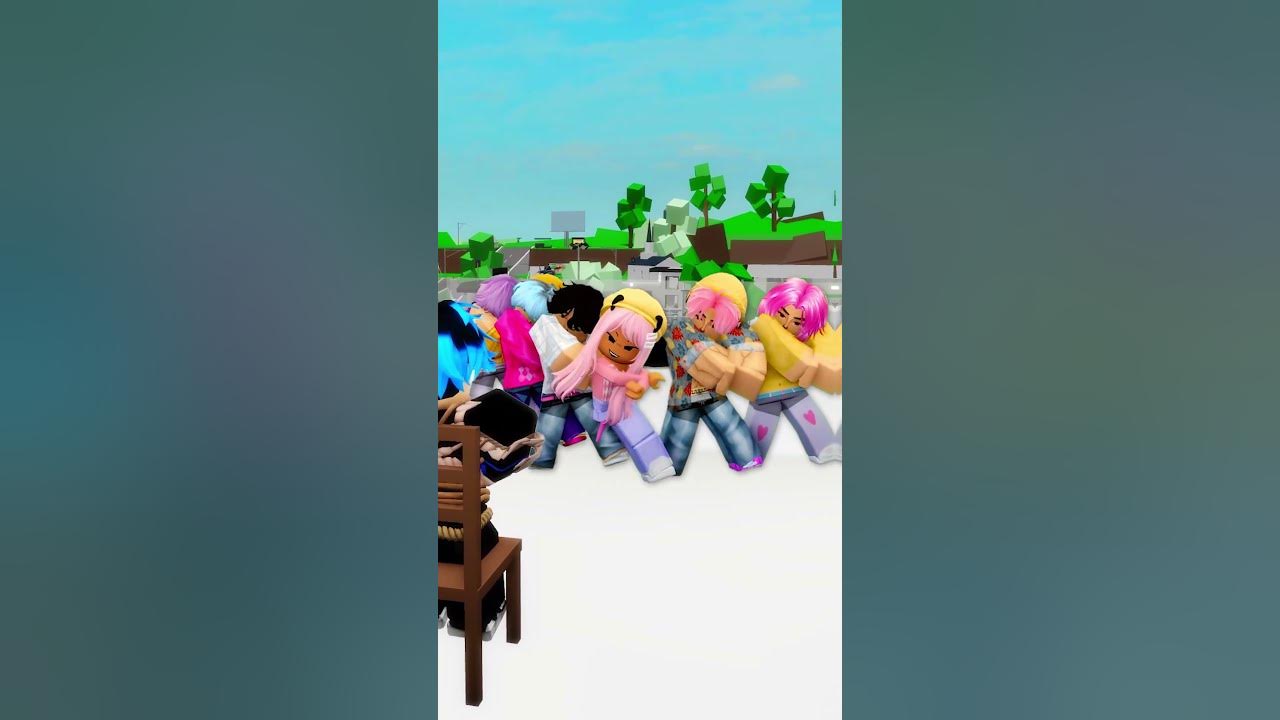 my bf didn't want to watch kpop demon hunters😡😤#robloxshorts #roblox