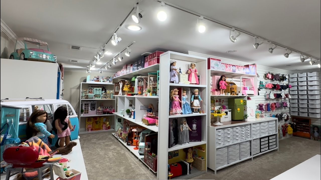 My NEW American Girl Doll Room ~ Full Reveal & Collection Tour