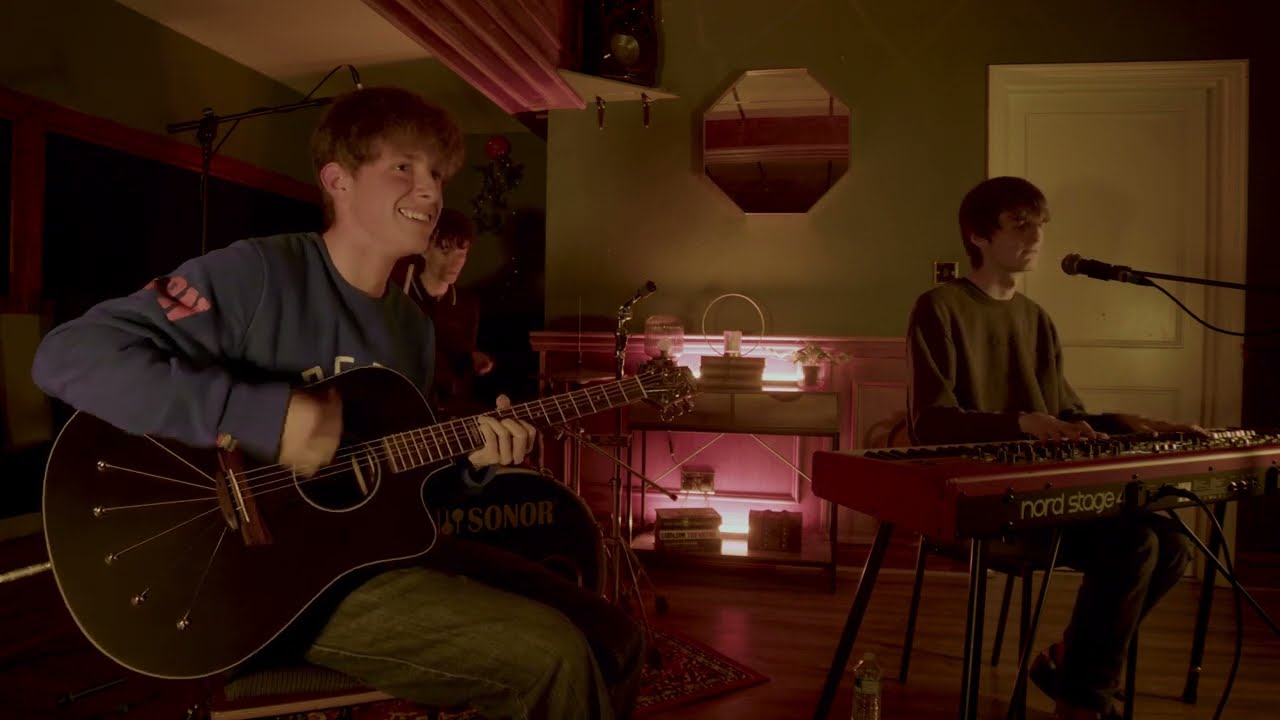 Hideaway Session II | Bluewall