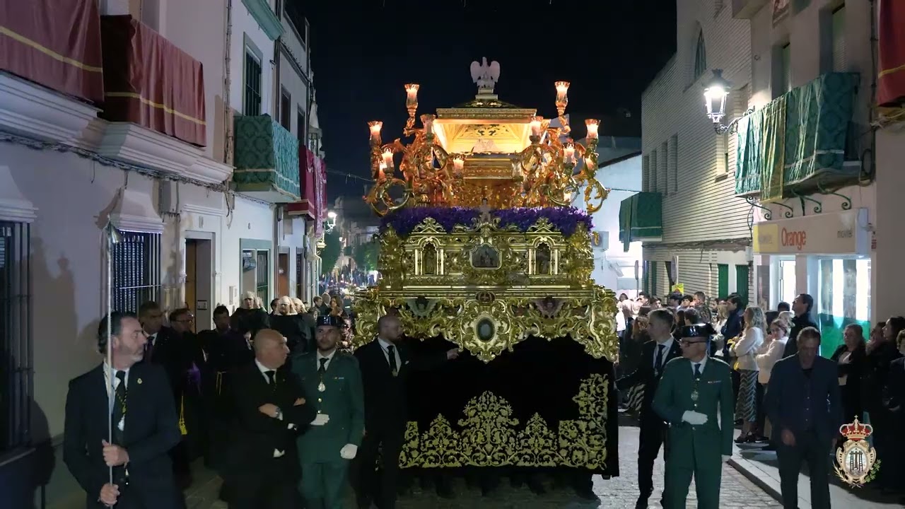 VIERNES SANTO DE 2025. EL SEÑOR DE LA MISERICORDIA POR LA ANTIGUA PLAZA DE ABASTOS