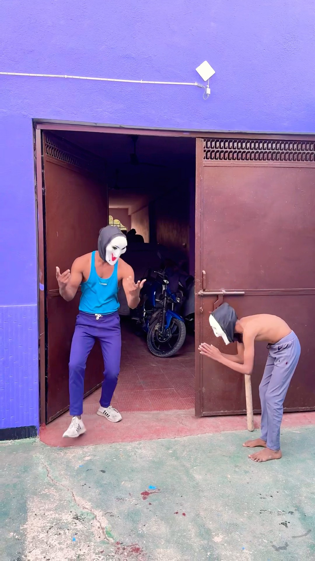 There was a fight between ghosts.??? #shortvideo #funnyvideo #funny
