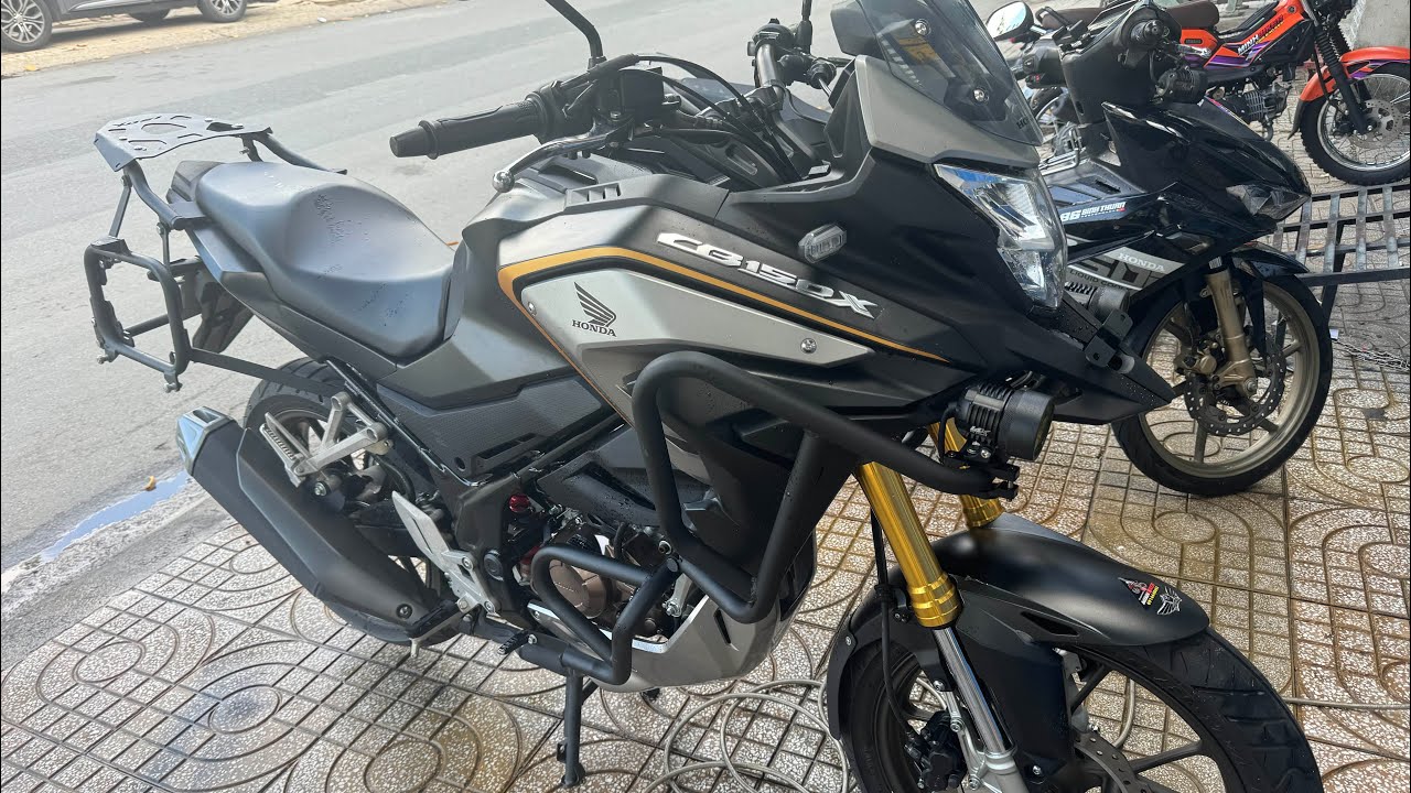 Phục vụ anh em ngày đêm - mua honda cb150x siêu lướt