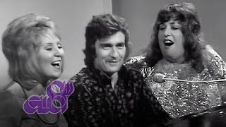 Video thumbnail of "Cass Elliot, Lulu & Dudley Moore - Sugar Sugar (It's Lulu, 07/25/1970)"