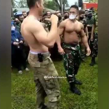 Moment TNI pamer otot #short #shortmovie
