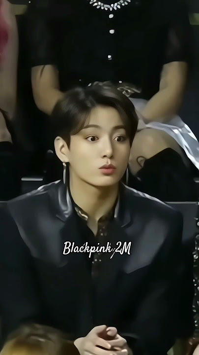 Taehyung reaction to Jennie blackpink 💥😅#blackpink x BTS V 💜#v#jk#viralvideo #ytshorts #shortsfeed