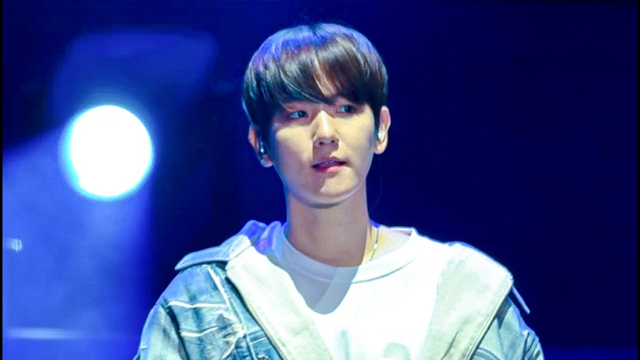 [4K] 230423 러브썸 'Medley (그댄달라요+두근거려+바래다줄게)' 백현 직캠 Baekhyun Focus