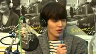 Download lagu Kim Woo Bin fake singing to Yoon Do Hyun 39 s The Way cute dance Kim Woo Bin fake singing to Yoon Do Hyun 39 s The Way cute dance