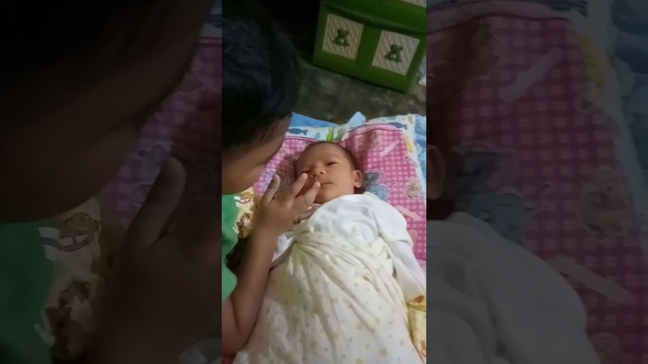 Ade Bayi Kesayangan YouTube