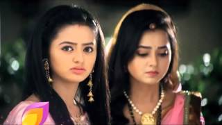 Swaragini: Mon-Fri 9.30pm Resimi