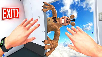 EJECTING Strange Animatronics From a Plane - NightClub Simulator VR