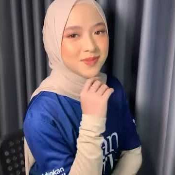 Nissa Sabyan❤️❤️❤️❤️