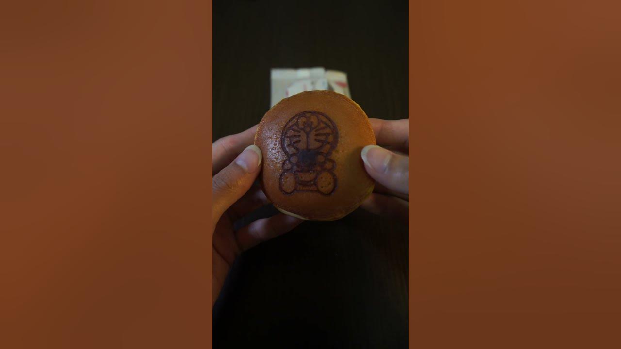 katanya sih enak!! nyobaiin DORAYAKI di JEPANG!!! (DORAYAKINYA DORAEMON)
