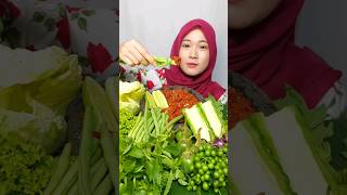 MUKBANG LALAPAN MENTAH ? SAMBEL TERASI ?? shorts mukbang iniciamukbang