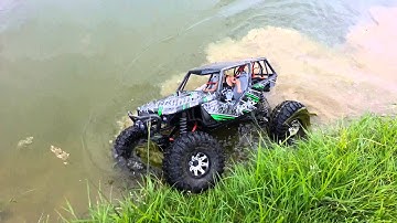 Stock Axial Wraith at MBRC in the Pond - WATERPROOF !!!