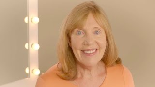 Tips for creating the perfect make-up base for mature skin | Mature Make-up screenshot 3